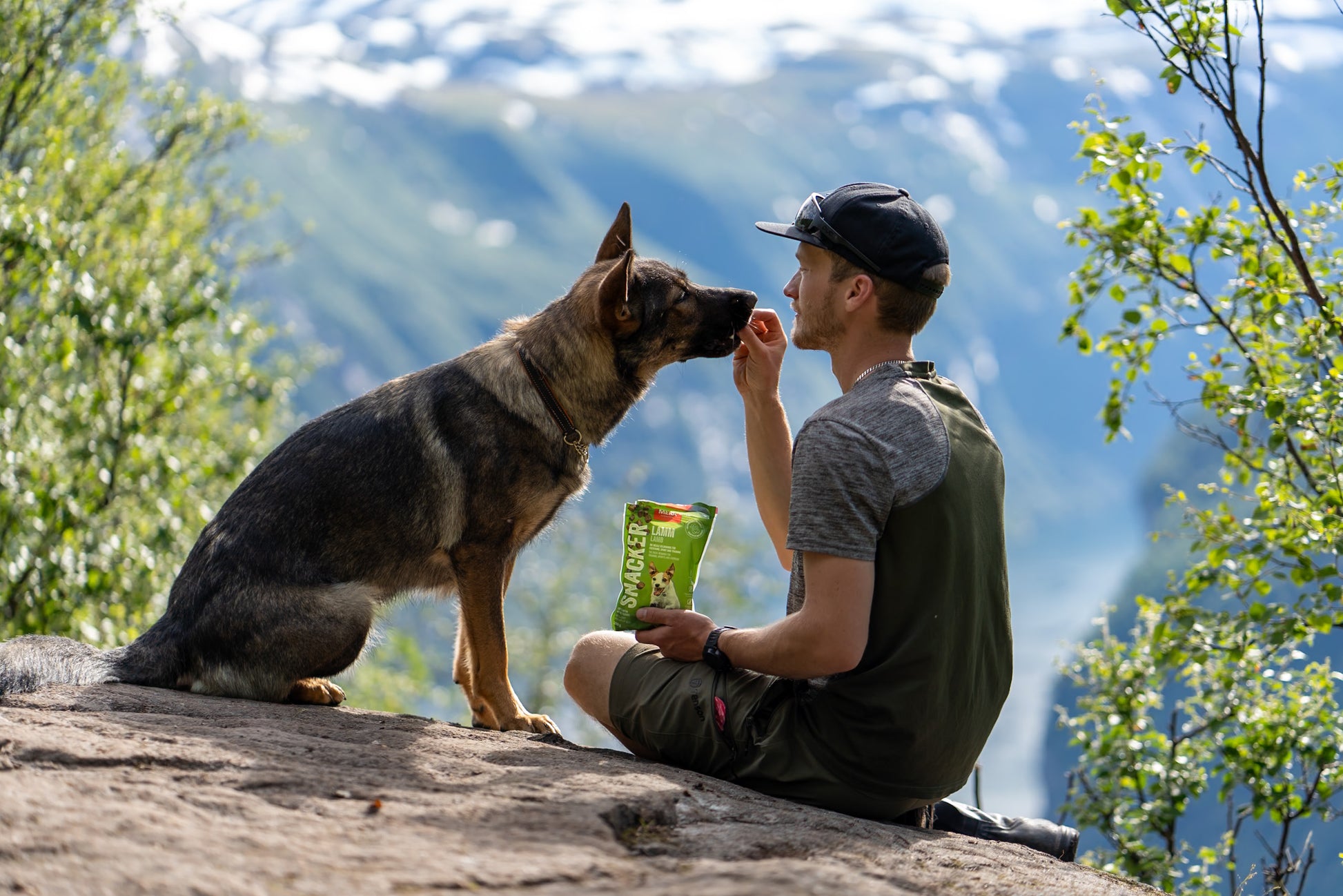 mera Snacker Nötkött 200g - mjukare träningsgodis - mera Petfood